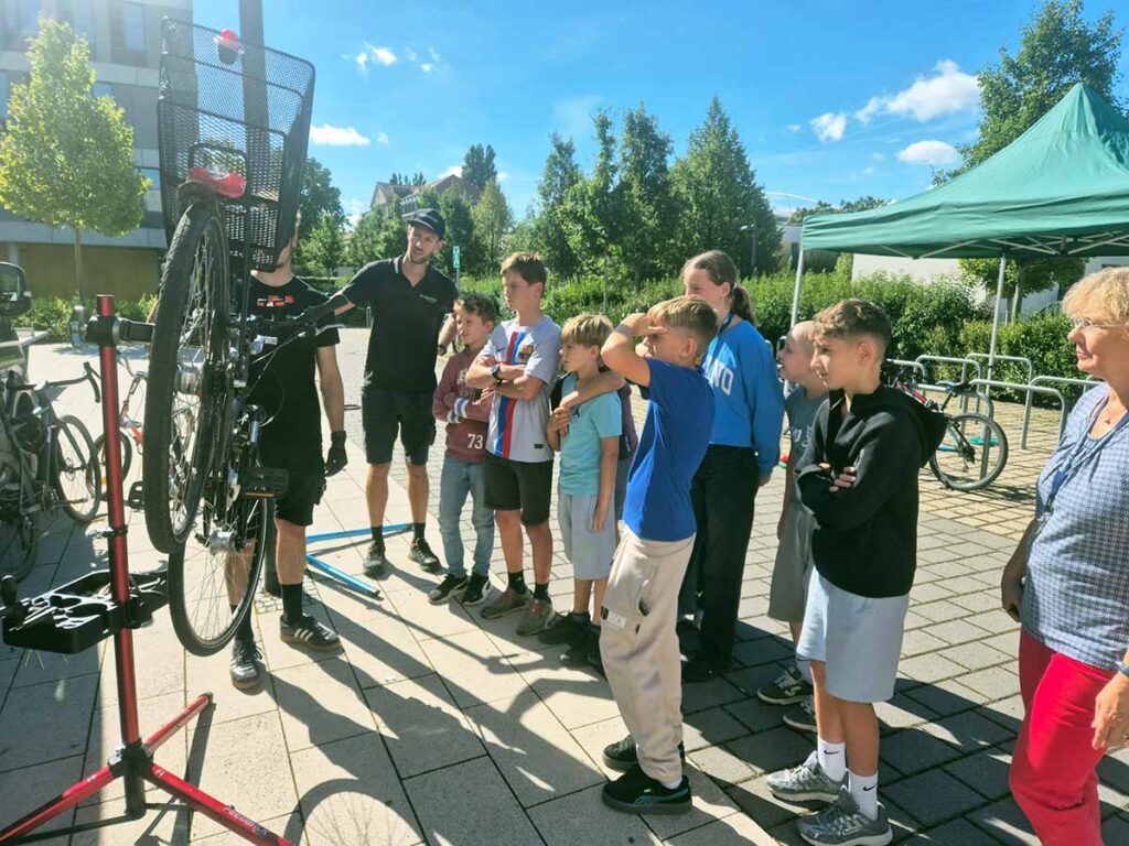Fahrradpark auf Herz und Nieren geprüft