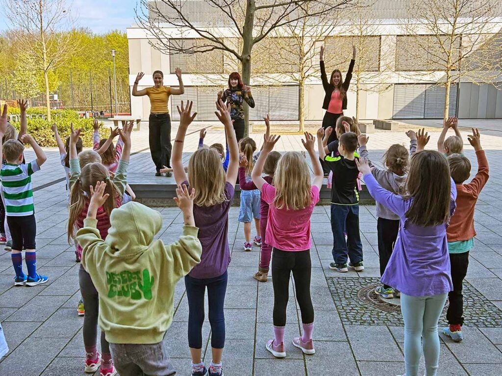 Bereit für die Schule? – Ein Projekt mit dem Kindergarten von Nebenan