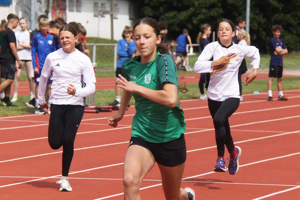 Schnell, weit und treffsicher: Das war das Leichtathletikfest 2026