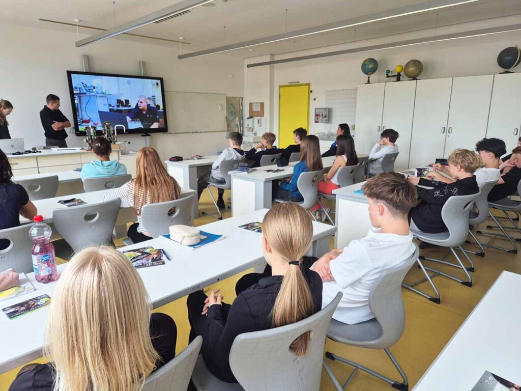 BMW-Azubi-Botschafter zu Besuch