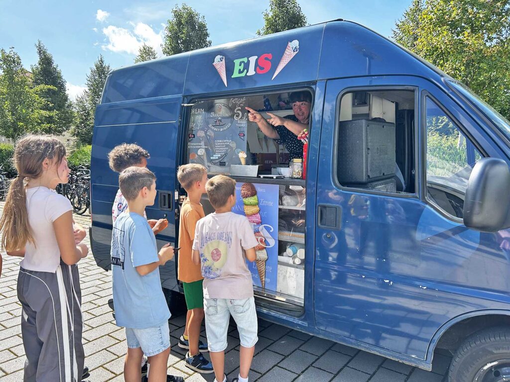 Eis für alle – ein gelungener Start ins neue Schuljahr!